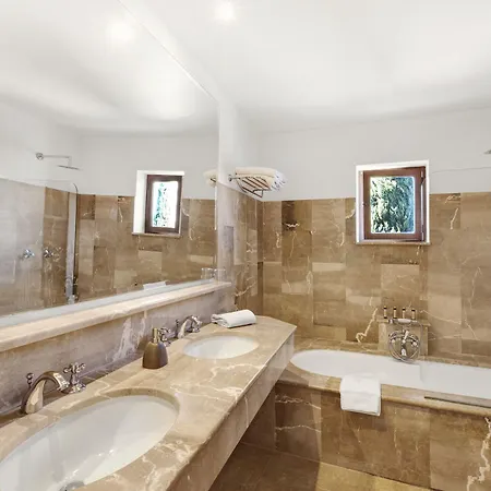 Torrent Fals Country house *